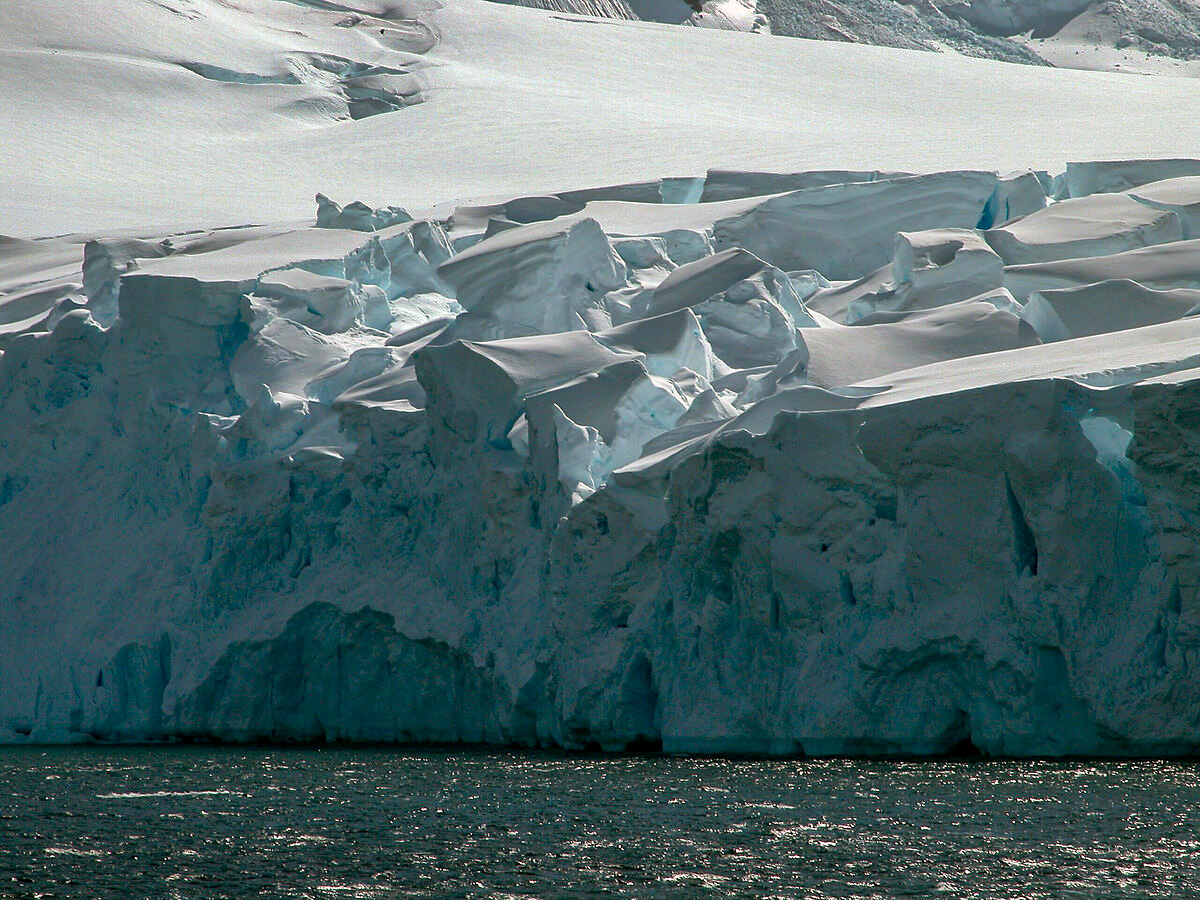 Groenlandia experimentó un derretimiento ‘masivo’ del hielo esta semana: Científicos