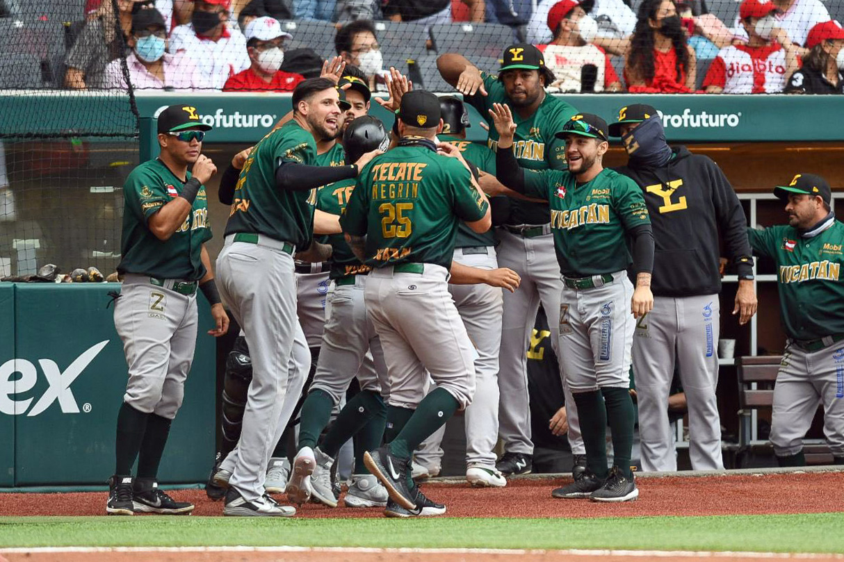 Los Leones de Yucatán doblegan a los pingos 6 – 4.