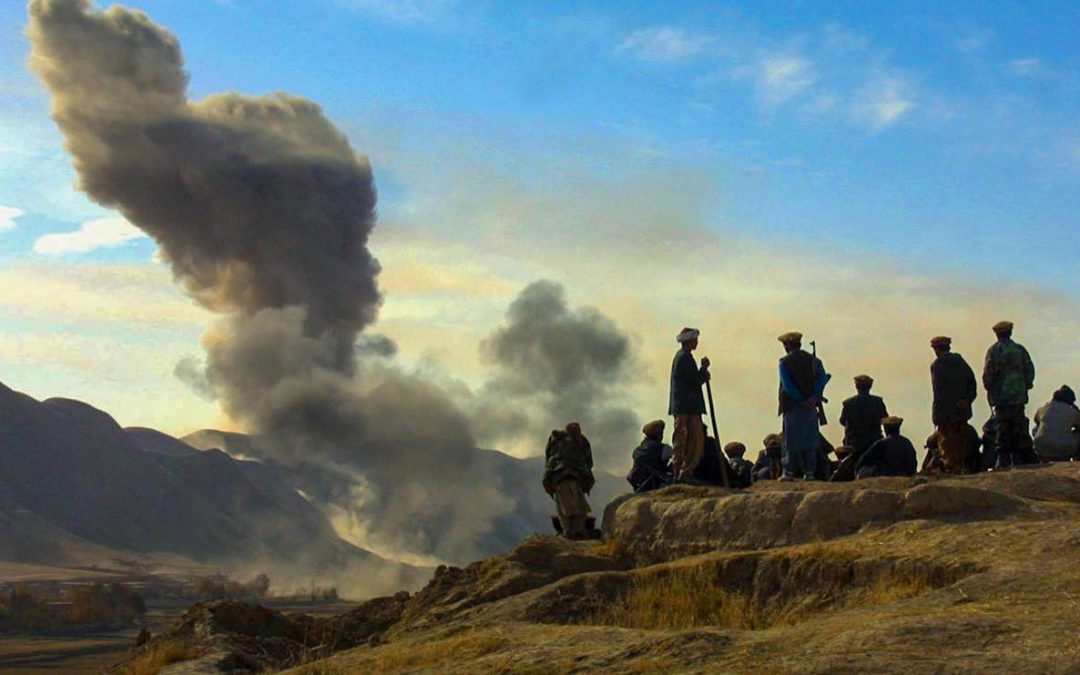 EE.UU bombardea posiciones del Estado Islámico en Afganistán.
