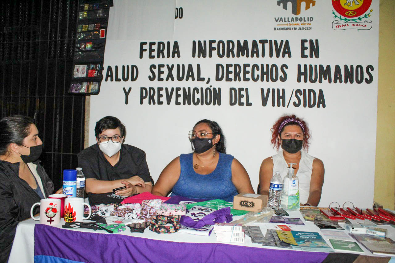 Asociaciones crean conciencia en la ciudadanía.