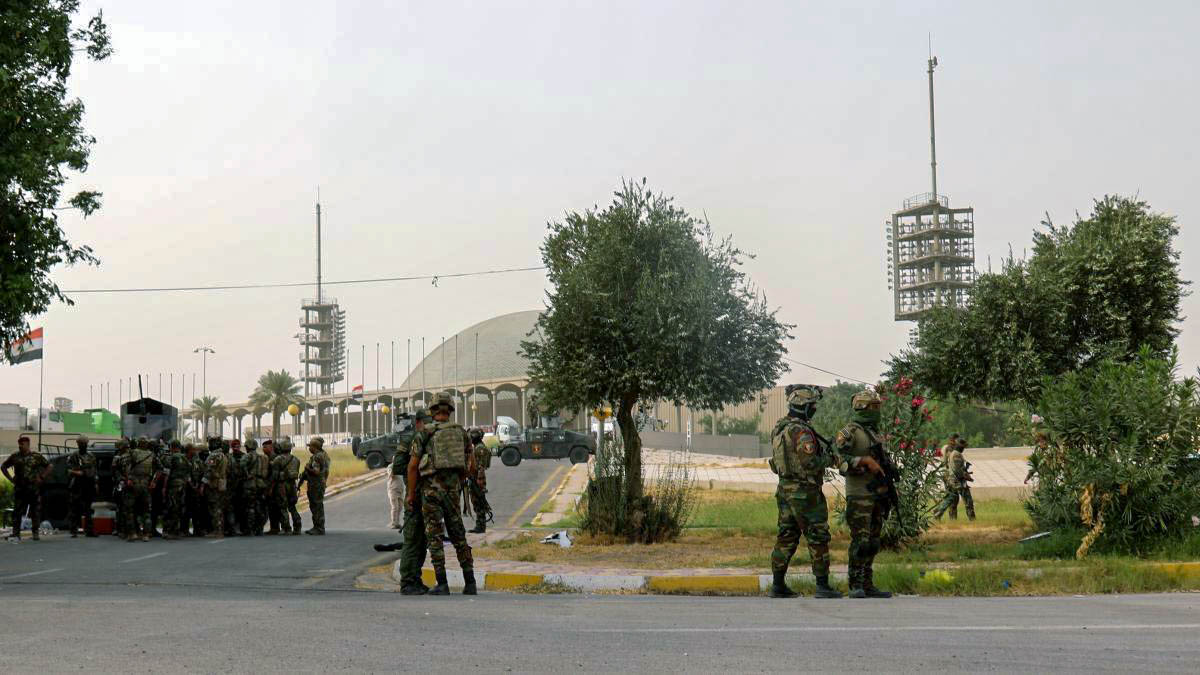 Lanzan dos cohetes cerca de la Embajada de EEUU en Irak