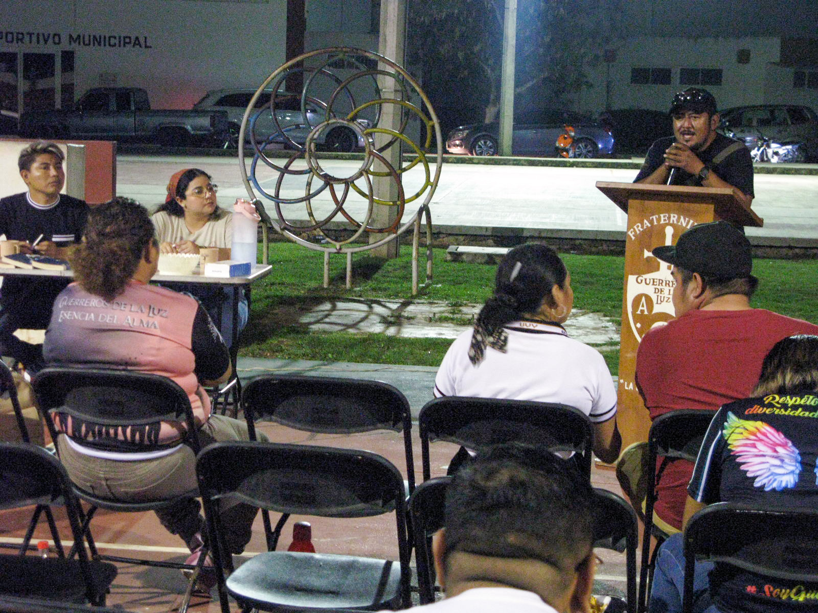 GUERREROS DE LA LUZ INVITAN A AQUELLAS PERSONAS QUE ESTÉN AFRONTANDO ALGUNA SITUACIÓN DIFÍCIL A ACERCARSE.