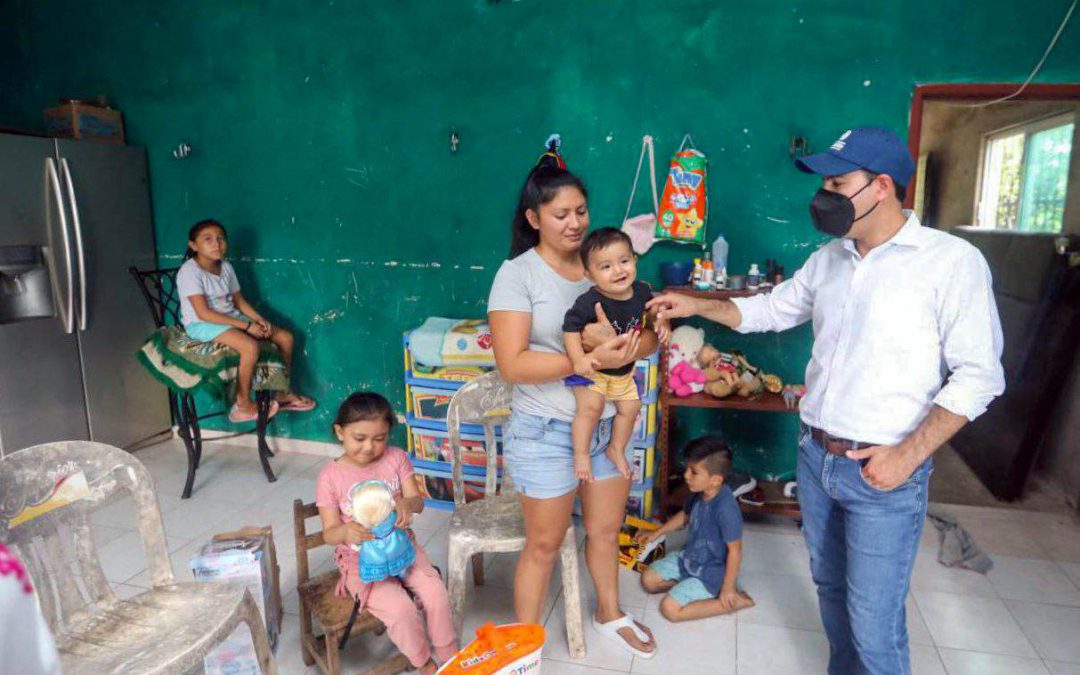 El Gobernador Mauricio Vila Dosal lleva al interior del estado apoyo económico y alimenticio a pacientes con cáncer que se atienden en el Hospital General Dr. Agustín O´Horán