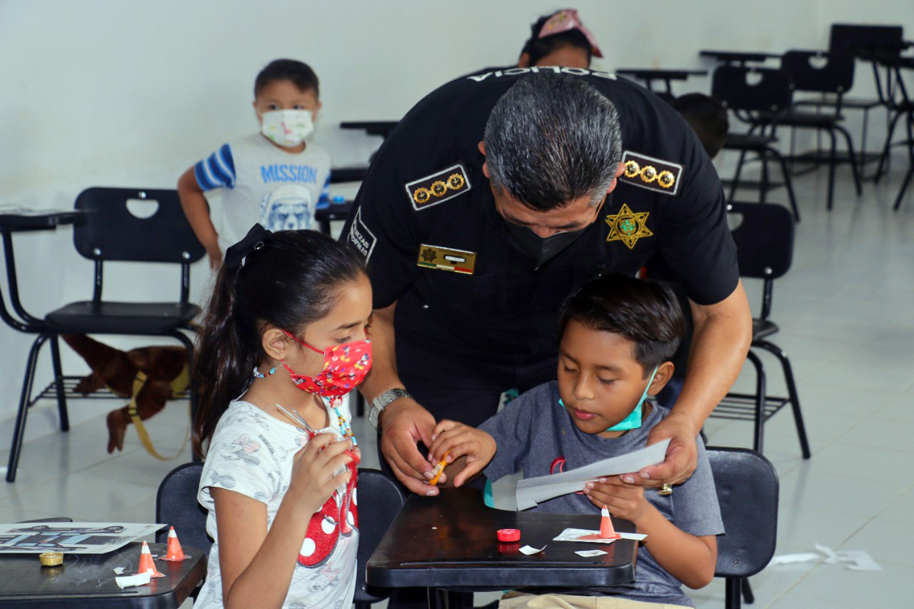 Curso de verano “Orgulloso de ser hijo de policía”