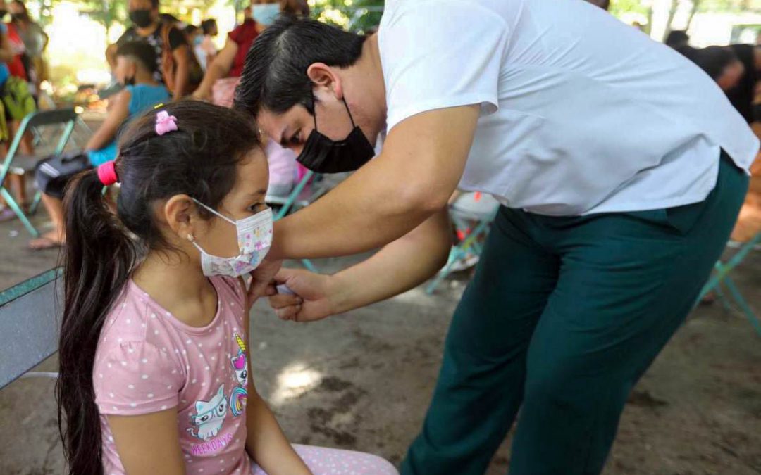 Comienza en Yucatán la vacunación de menores de 5 - 11 años en 18 municipios del interior del estado.