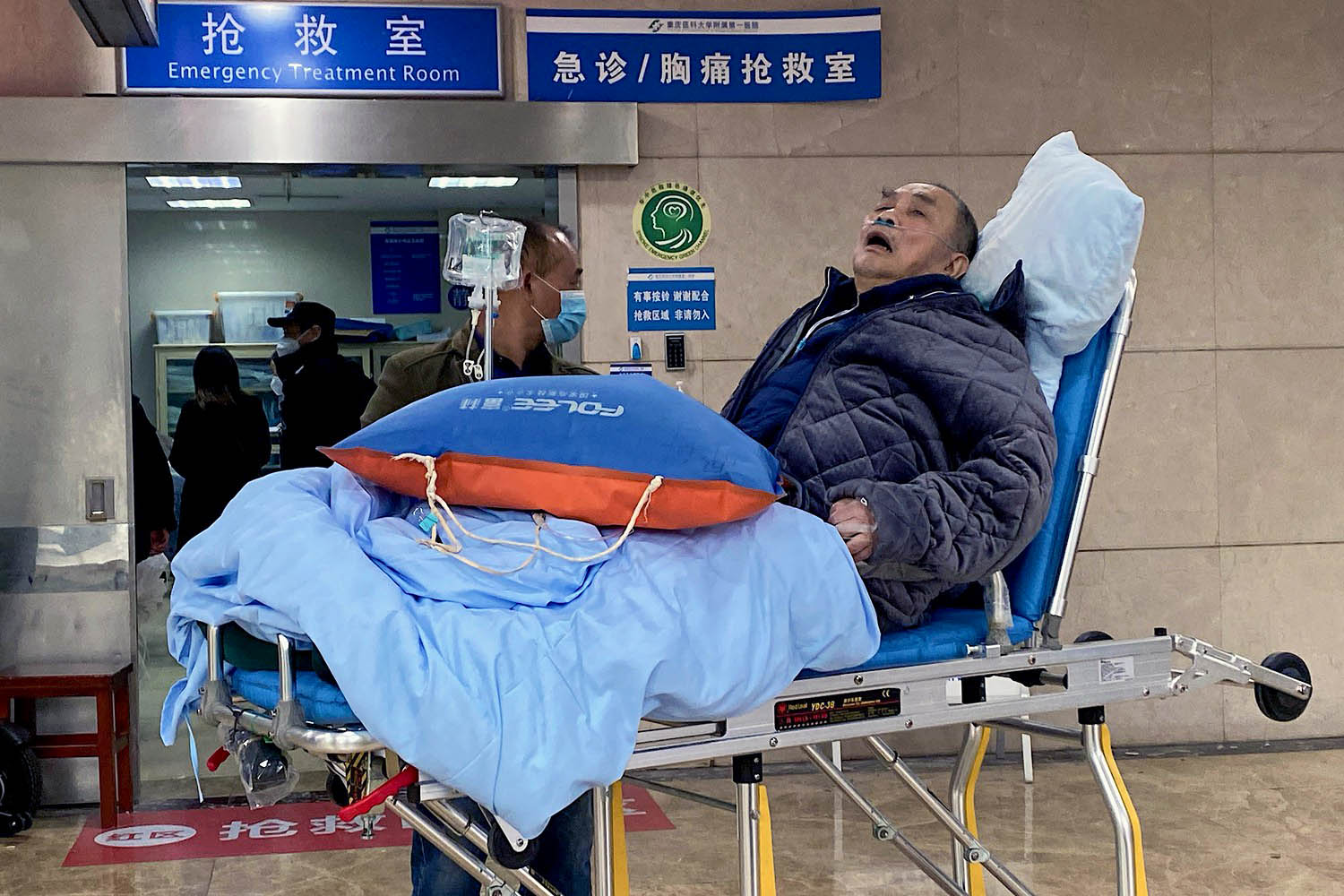Cifras de covid que llegan desde China asustan: tendría 1 millón de casos y 5.000 muertes al día