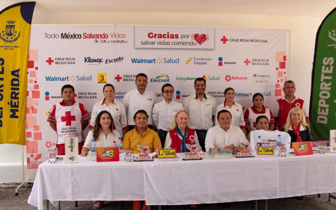 En la rueda de prensa, la delegada estatal de la Cruz Roja, Michelle Byrne de Rodriguez estuvo acompañada por el Secretario Técnico del Deporte del Ayuntamiento de Mérida, Jesús Armando Aguilar y Aguilar y del Jefe de Actividad Física del Instituto del Deporte, Andrés Herrera Figueroa; entre otros.