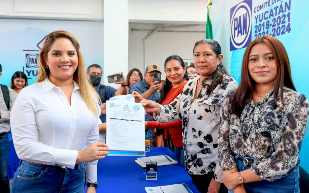 La diputada local Ingrid del Pilar Santos Díaz se inscribió como precandidata del PAN para contender por la presidencia municipal de Buctzotz.