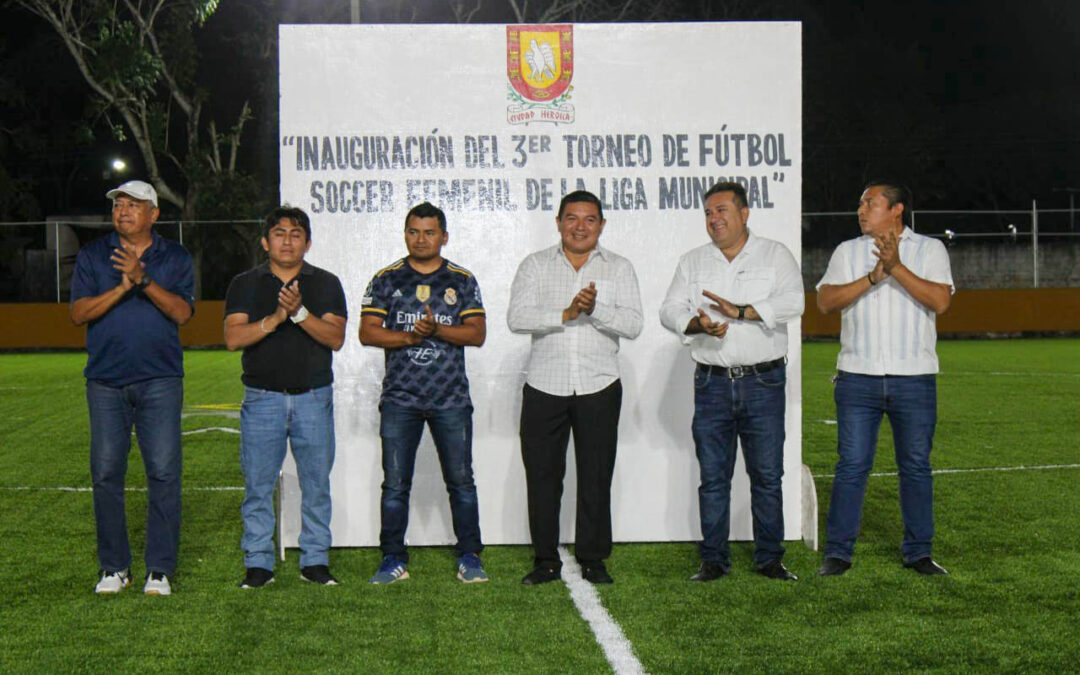 INAUGURAN TORNEO DE FUTBOL SOCCER FEMENIL EN VALLADOLID