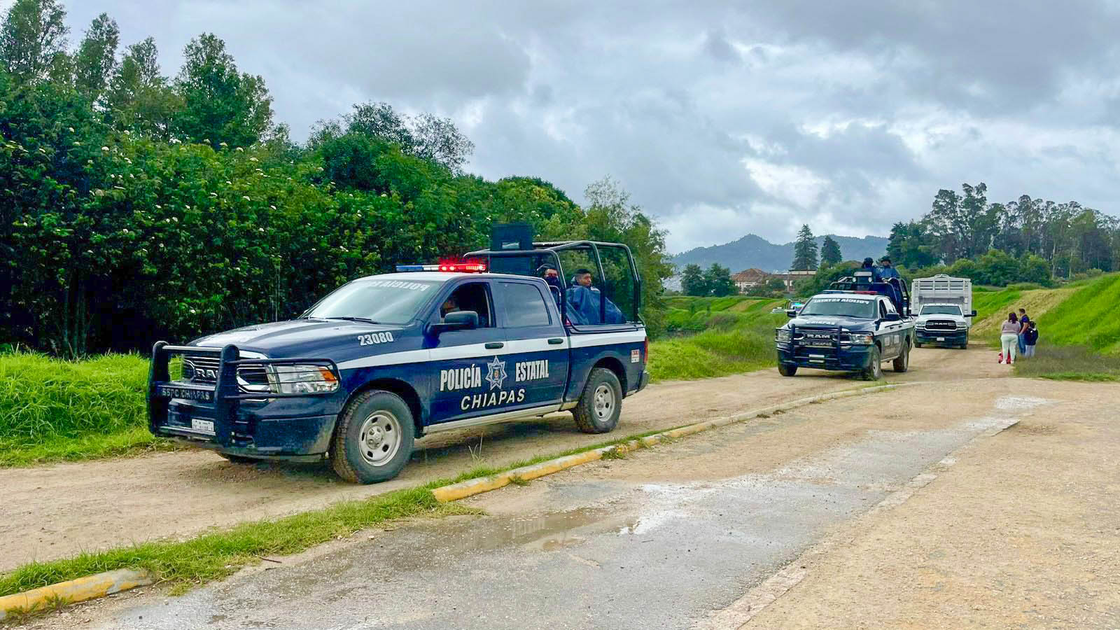 AYUDA HUMANITARIA A PERSONAS DESPLAZADAS DE LA COMUNIDAD TZANEMBOLOM, CHIAPAS.
