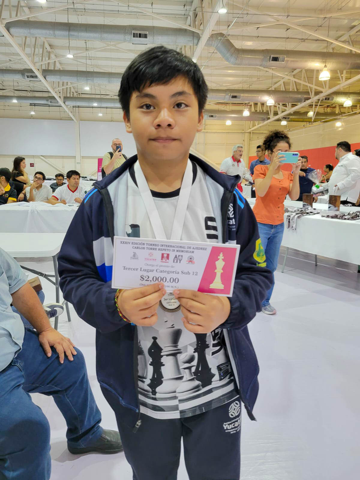 VALLADOLID EN EL PÓDIUM DEL TORNEO DE AJEDREZ CARLOS TORRE REPPETO.