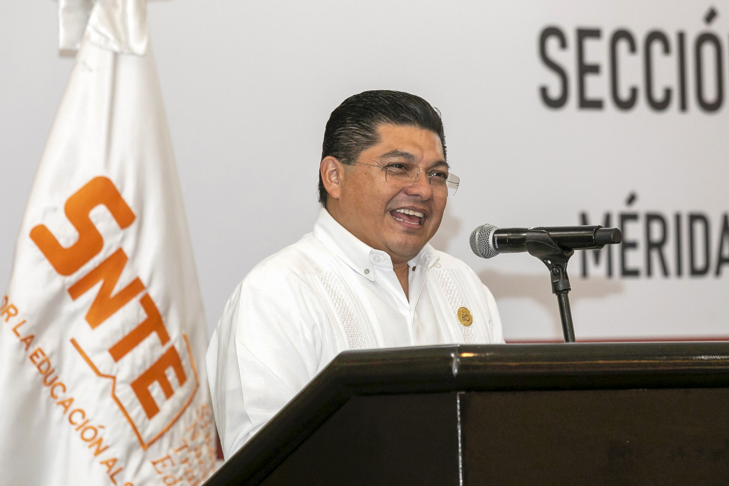 DENUNCIAN DOBLE CARA DEL SNTE EN REFORMA AL ISSTEY